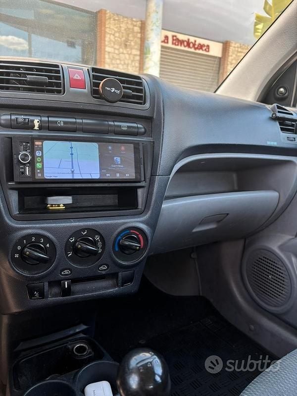 Usata Kia Picanto EX 65 CV (47 kW) 2005 Utilitaria