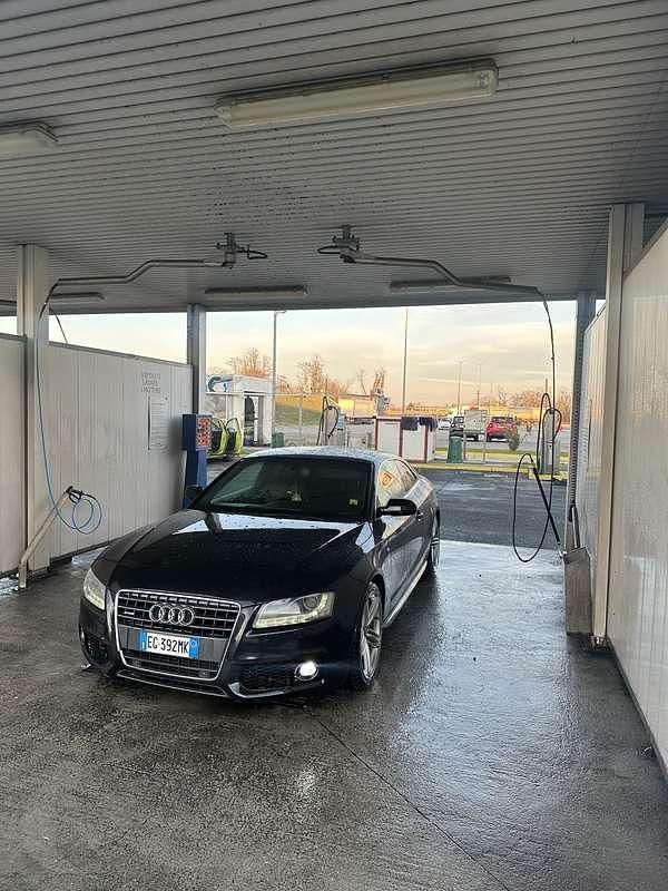 Usata Audi A5 Ambiente 170 CV (125 kW) 2011 Coupé