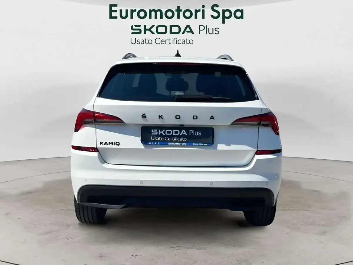 Usata Skoda Kamiq 95 CV (69 kW) 2023 Bianco SUV