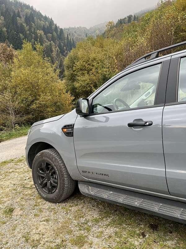 Usata Ford Ranger Limited 170 CV (125 kW) 2022 Pick-up