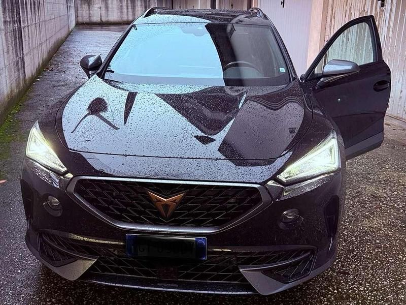 Nero Usata 2024 Cupra Formentor SUV | 27.800 € (Ottimo prezzo) - Immagine 1/4