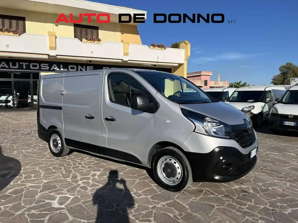 Usata Renault Trafic 121 CV (88 kW) 2019 Grigio Monovolume