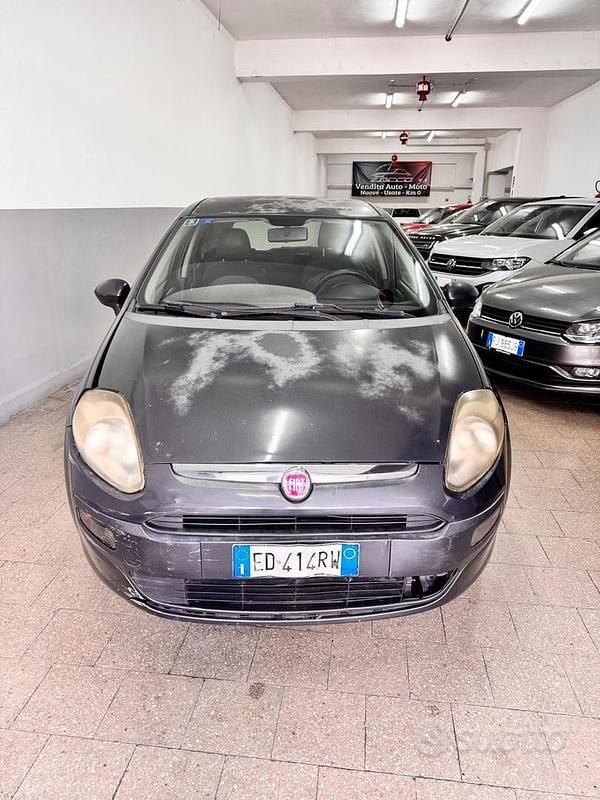 Usata Fiat Punto Evo Dynamic 90 CV (66 kW) 2010 Grigio Utilitaria