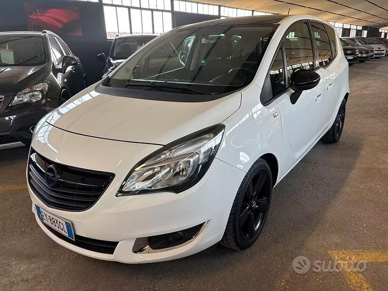 Usata Opel Meriva Cosmo 120 CV (88 kW) 2015 Bianco Monovolume