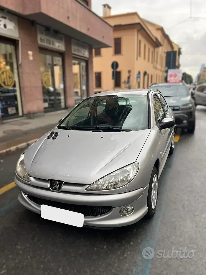 Usata Peugeot 206 75 CV (55 kW) 2008 Berlina