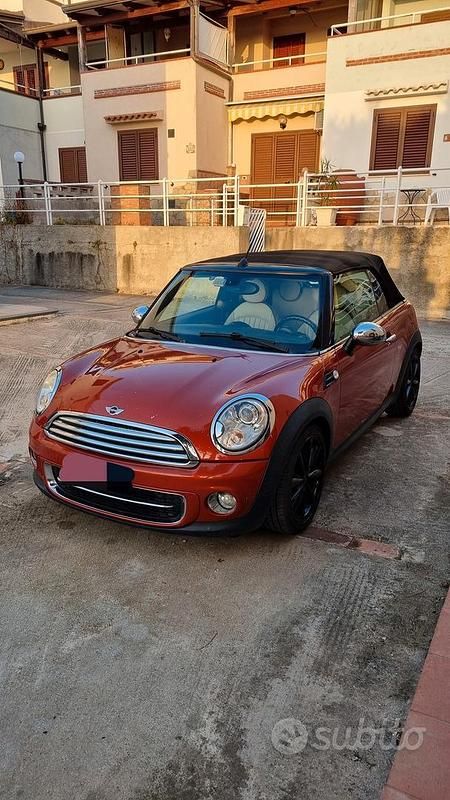 Usata Mini Cooper Cabriolet 112 CV (82 kW) 2010 Cabrio