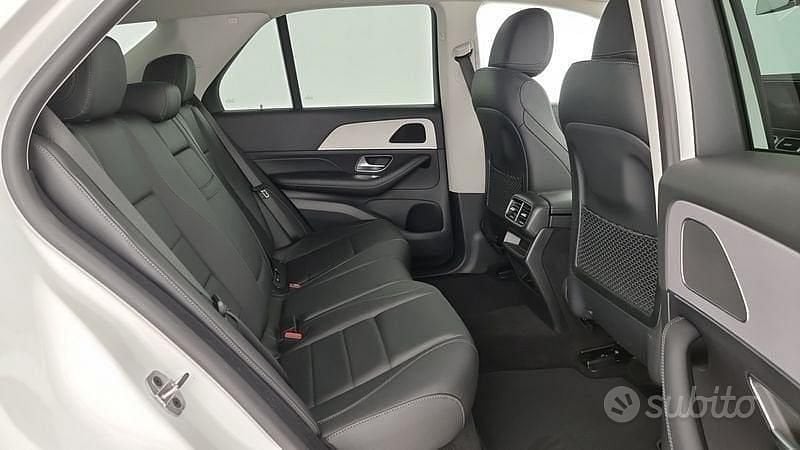 Begagnad Mercedes GLE300 245 HK (180 kW) 2021 Vit SUV
