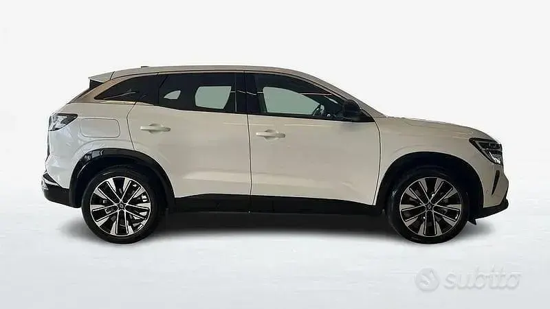 Usata Renault Austral Techno 198 CV (145 kW) 2023 Bianco SUV