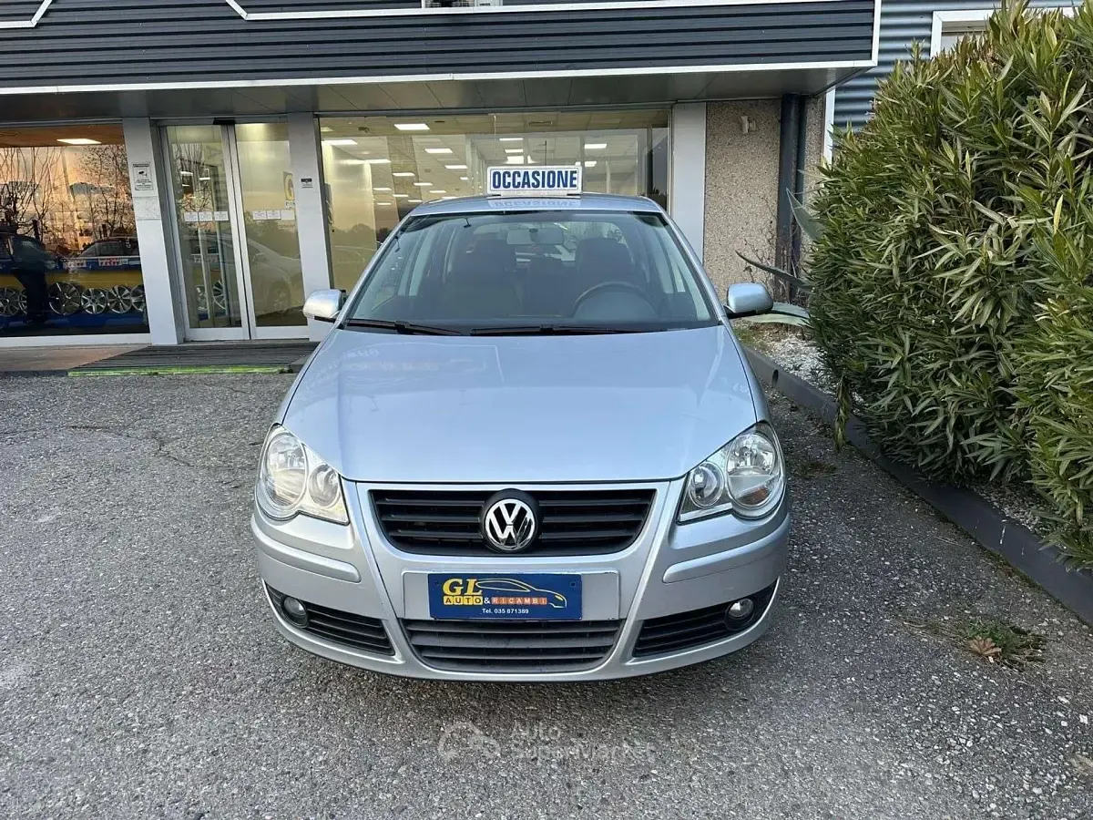 Usata VW Polo 80 CV (58 kW) 2009 Argento Utilitaria