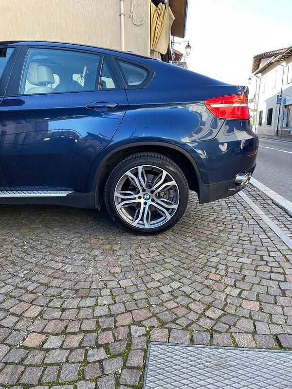 Usata BMW X6 Efficient Dynamics 286 CV (210 kW) 2008 Blu SUV