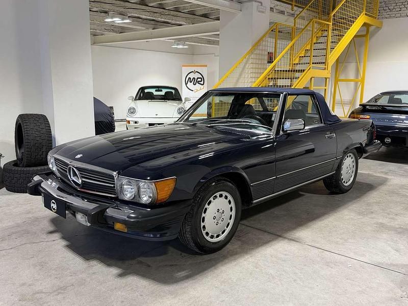 Usata Mercedes 560 238 CV (175 kW) 1988 Blu/azzurro Cabrio
