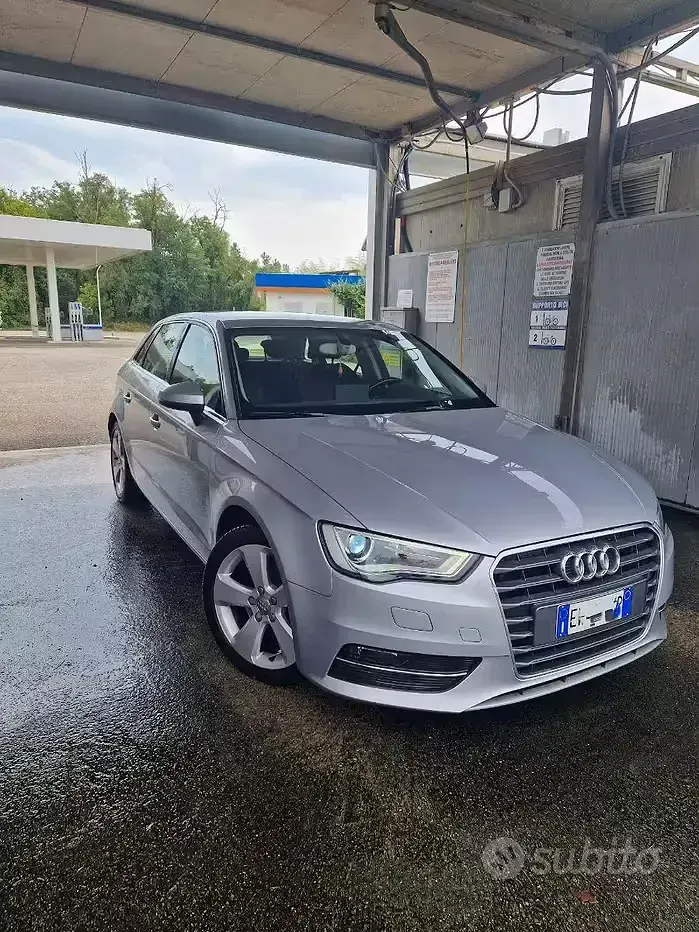 Usata Audi A3 Ambition 180 CV (132 kW) 2014 Argento Berlina