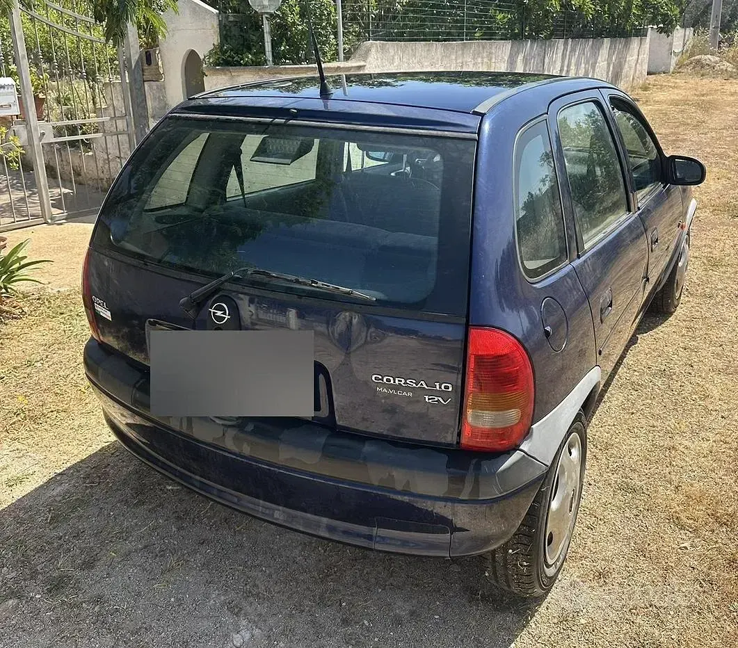 Usata Opel Corsa Swing 54 CV (39 kW) 1998 Blu Utilitaria