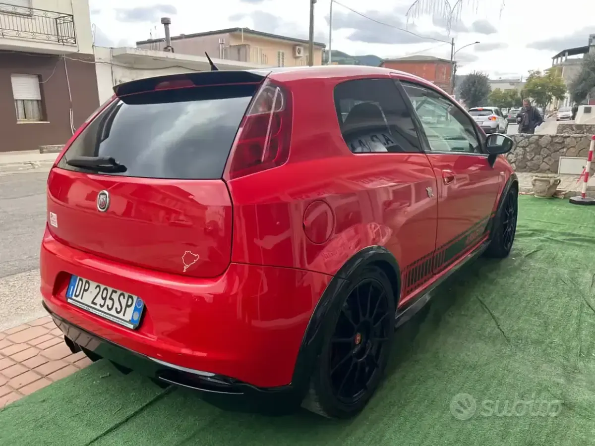Usata Abarth Grande Punto 155 CV (114 kW) 2008 Rosso Utilitaria