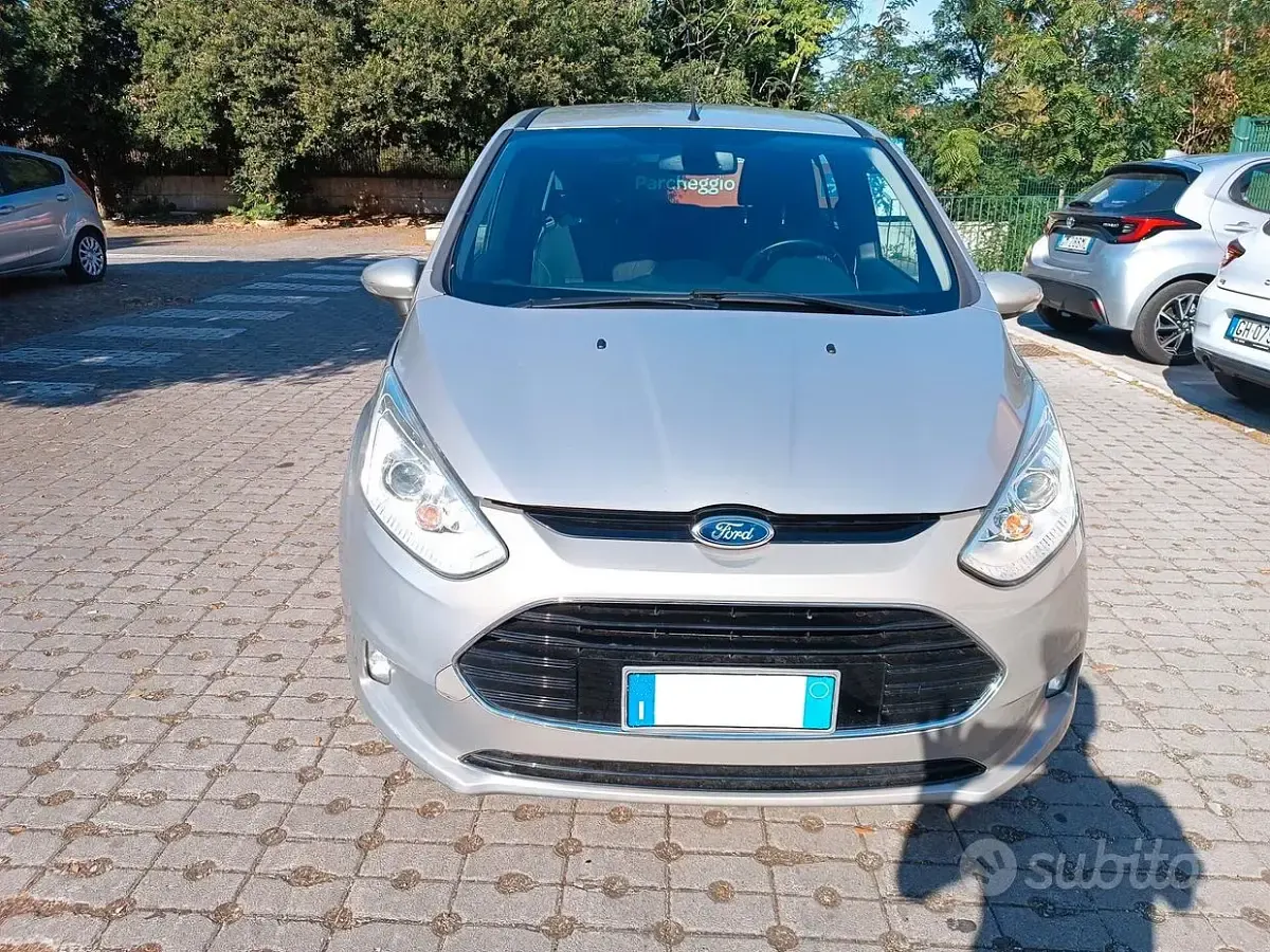 Usata Ford B-MAX Titanium 101 CV (74 kW) 2013 Giallo Monovolume