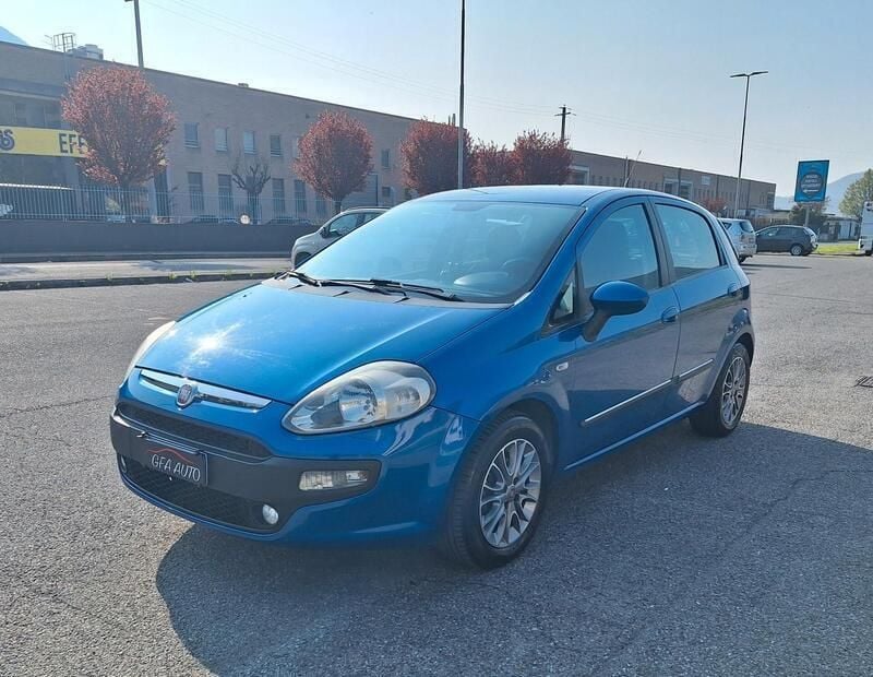 Usata Fiat Punto Evo Dynamic 75 CV (55 kW) 2011 Blu Utilitaria