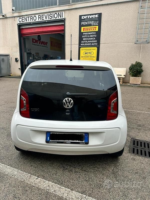 Usata VW up! 75 CV (55 kW) 2012 Bianco Utilitaria