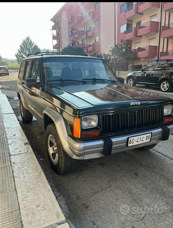 Usata Jeep Cherokee 116 CV (85 kW) 1997 Verde SUV