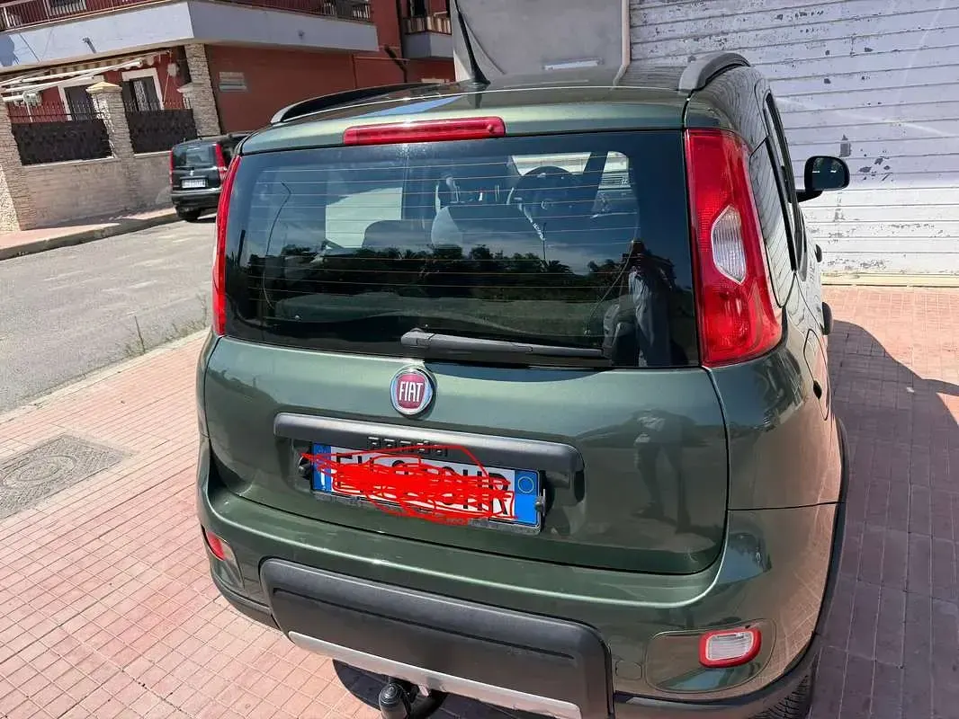 Usata Fiat Panda 4x4 S 86 CV (63 kW) 2019 Verde Utilitaria