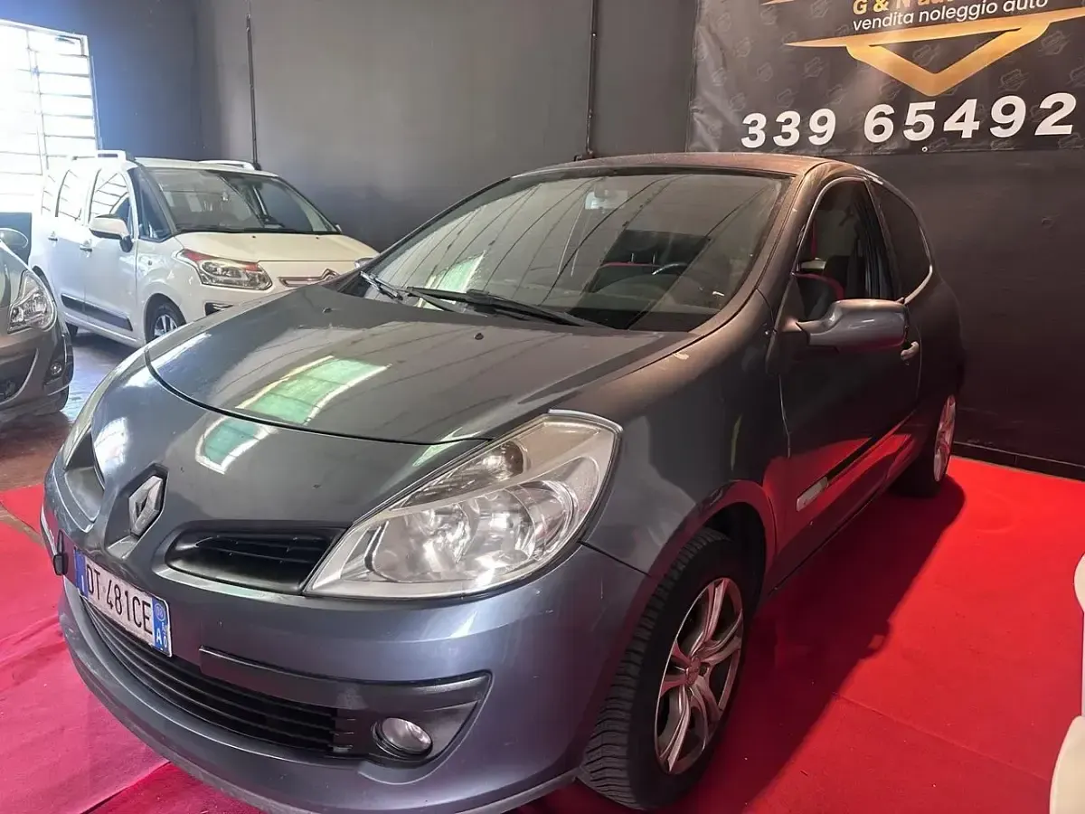Usata Renault Clio II Rip Curl 58 CV (42 kW) 2008 Grigio Berlina