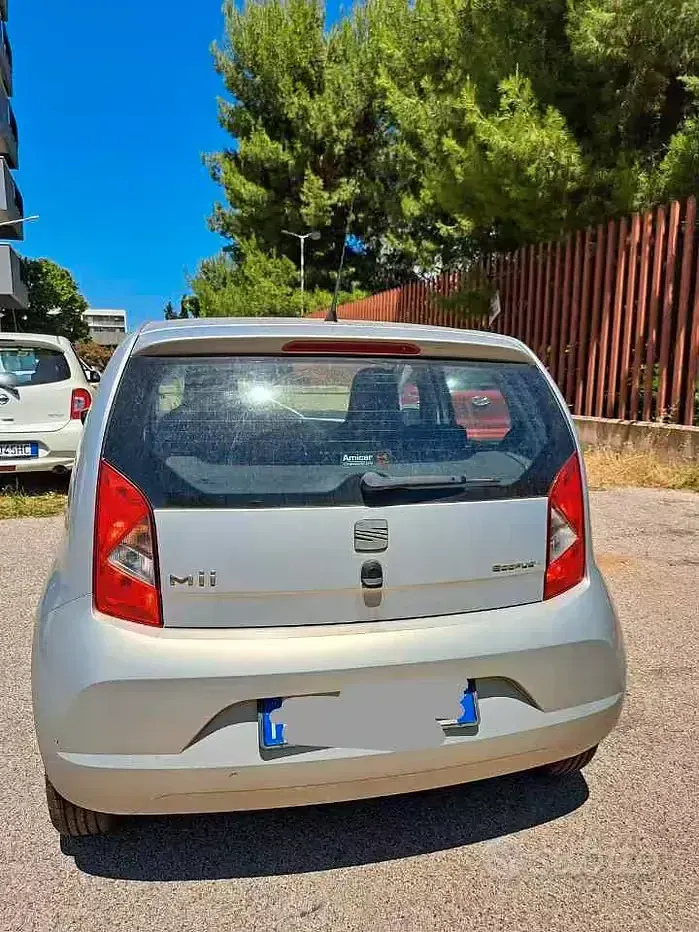 Usata Seat Mii Style 68 CV (50 kW) 2013 Grigio Utilitaria