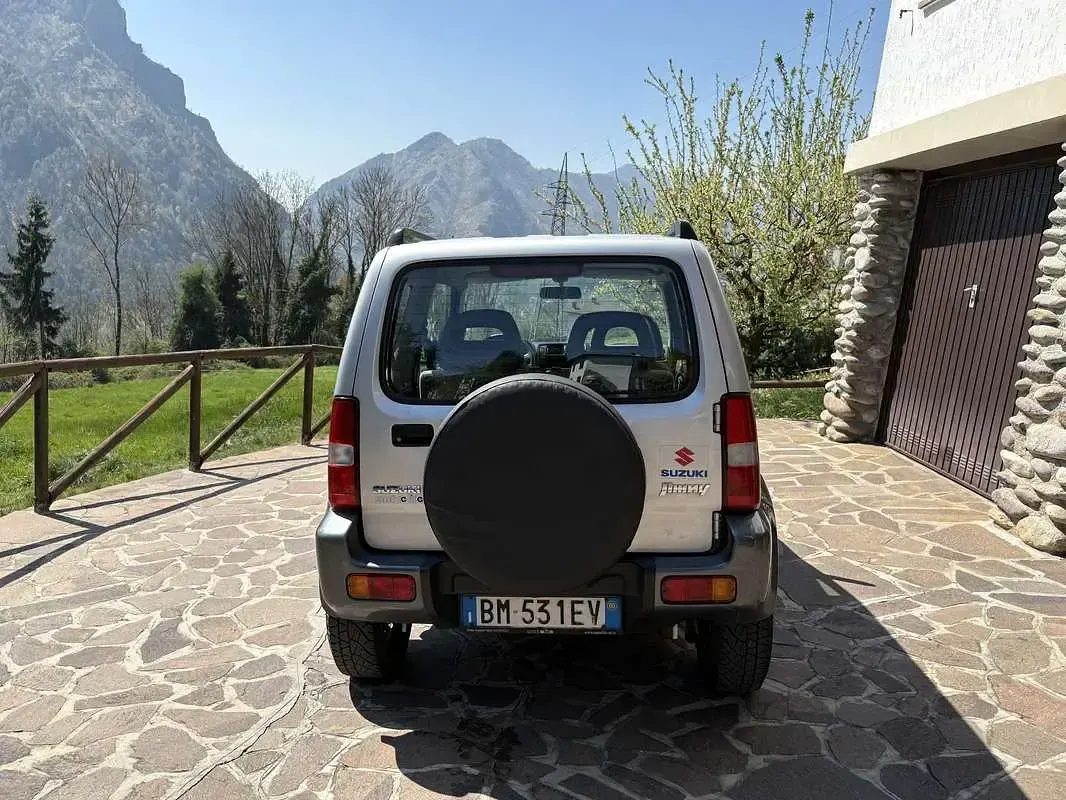 Usata Suzuki Jimny 80 CV (58 kW) 2000 SUV