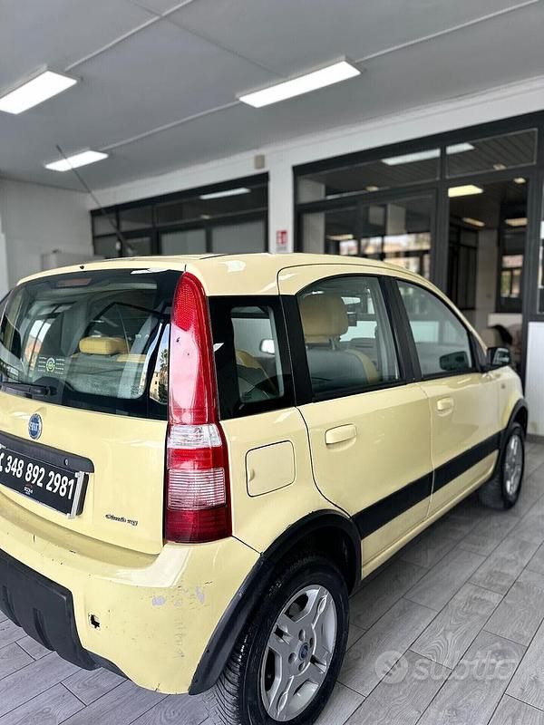 Usata Fiat Panda 4x4 Climbing 60 CV (44 kW) 2004 Giallo Utilitaria