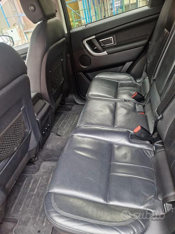 Usata Land Rover Discovery Sport HSE Luxury 150 CV (110 kW) 2018 Grigio SUV