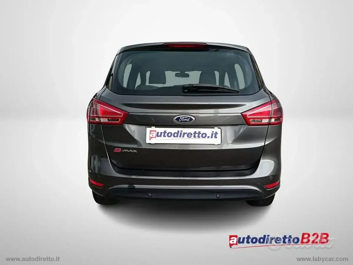 Usata Ford B-MAX Titanium 95 CV (69 kW) 2016 Grigio Monovolume