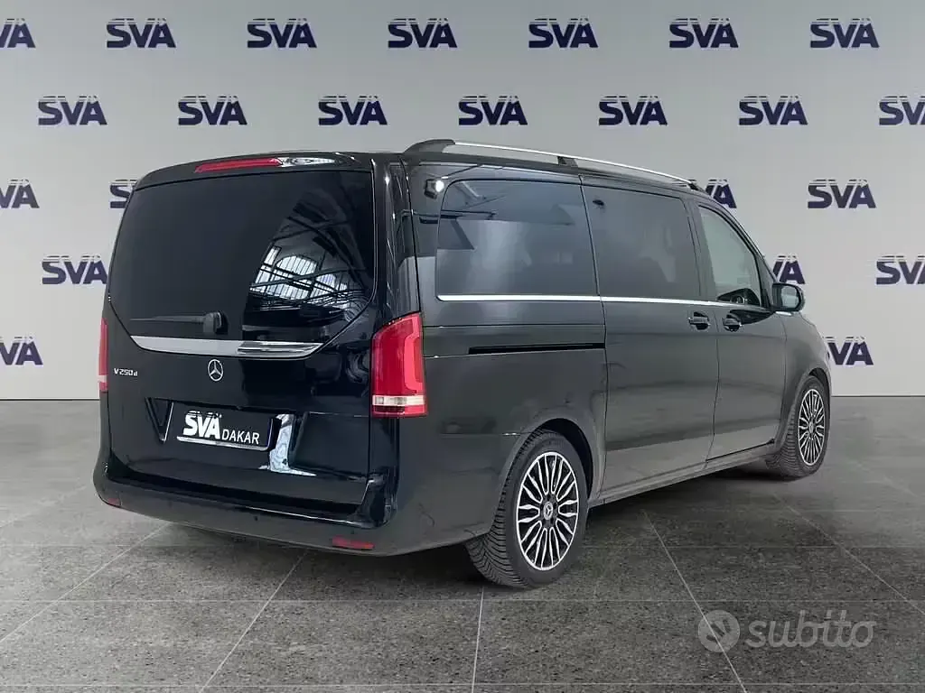 Usata Mercedes V250 Premium 190 CV (139 kW) 2019 Nero Monovolume