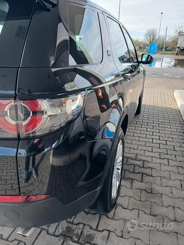 Usata Land Rover Discovery Sport 150 CV (110 kW) 2017 Nero SUV
