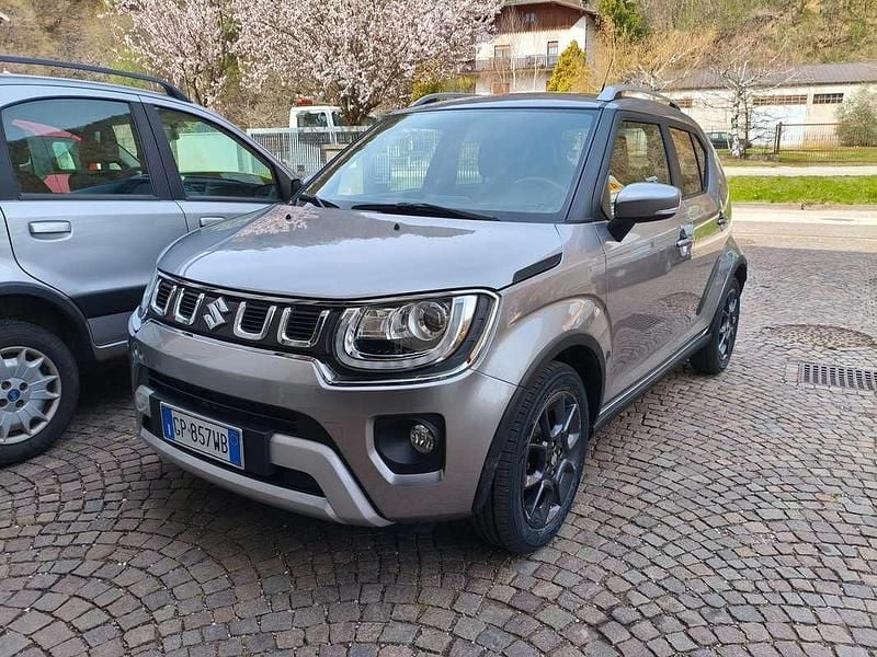 Second-hand Suzuki Ignis 83 CP (61 kW) 2023 Gri SUV