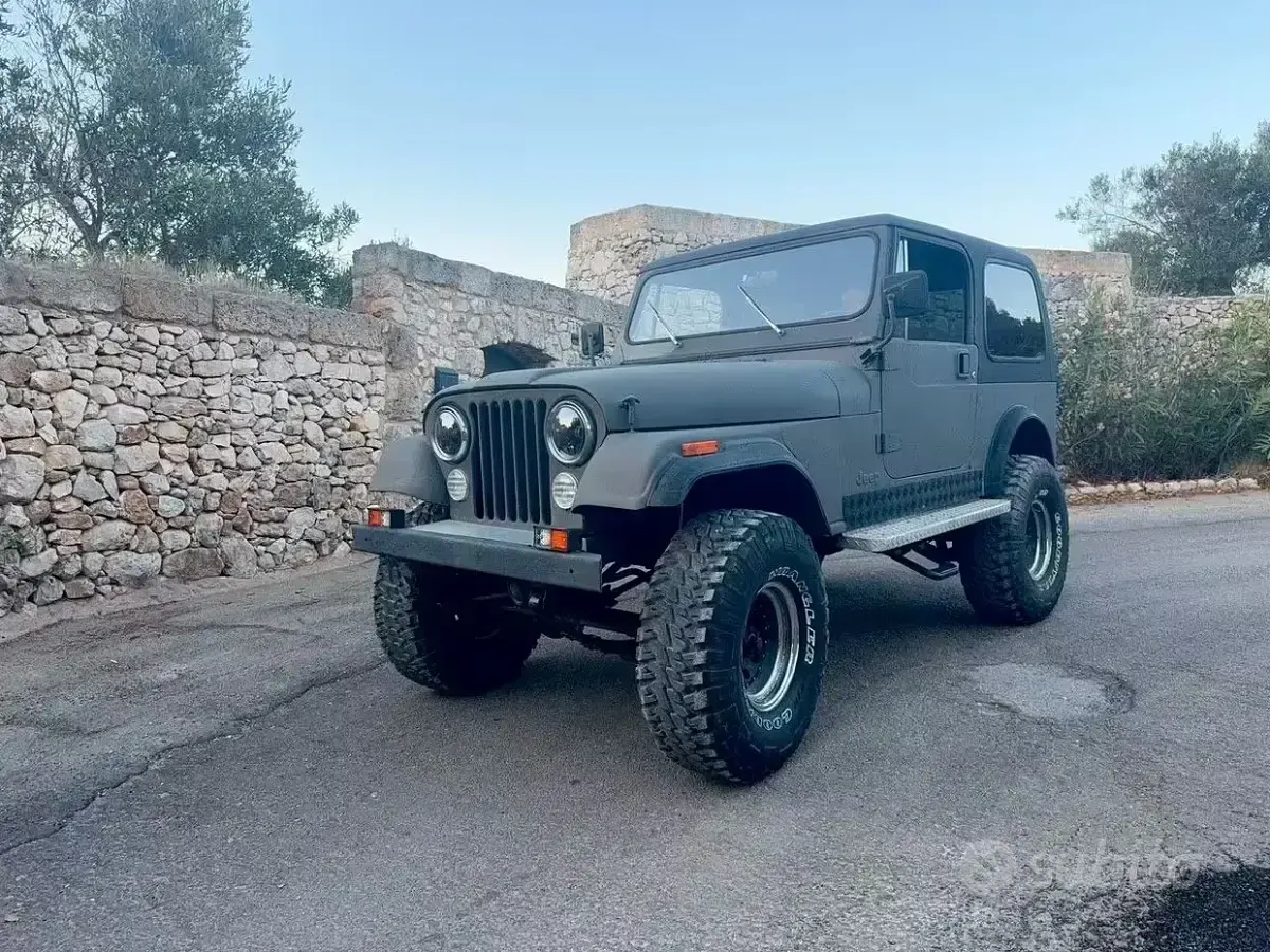 Usata Jeep CJ 1983 Verde Berlina