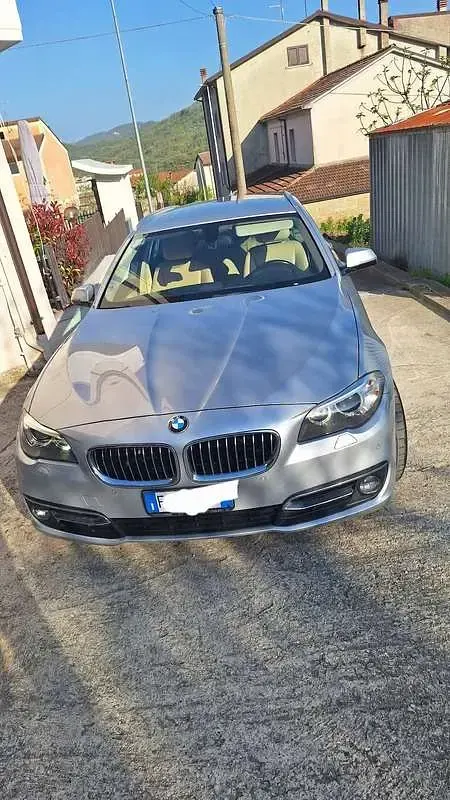 Usata BMW 520 Luxury Line 190 CV (139 kW) 2017 Station wagon
