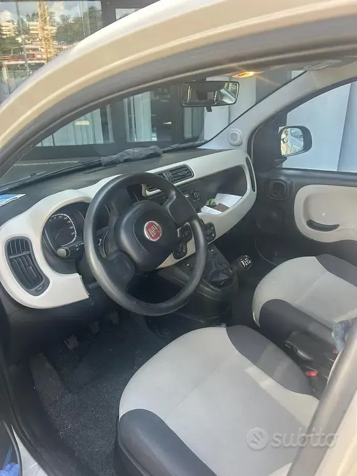 Usata Fiat Panda 69 CV (50 kW) 2016 Grigio Utilitaria