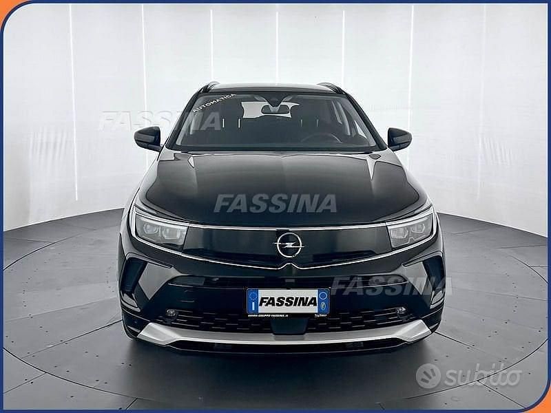 Usata Opel Grandland X Ultimate 131 CV (96 kW) 2024 Nero SUV