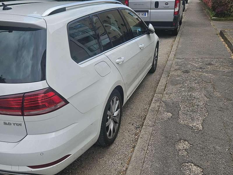 Usata VW Golf VII Highline 150 CV (110 kW) 2017 Bianco Station wagon