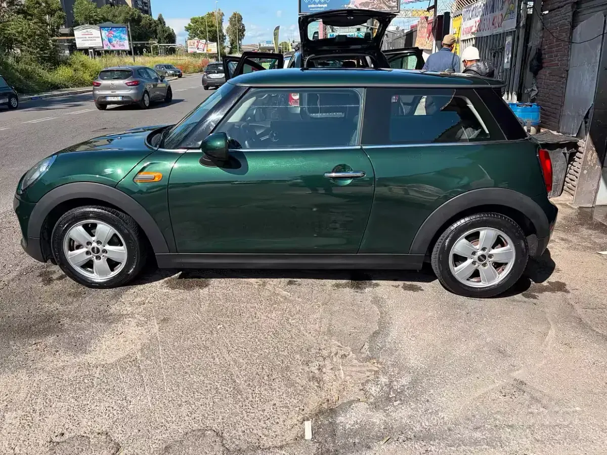 Usata Mini One D 95 CV (69 kW) 2014 Verde Utilitaria