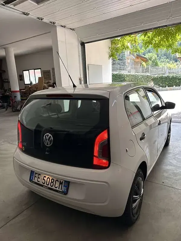 Usata VW up! 60 CV (44 kW) 2016 Utilitaria