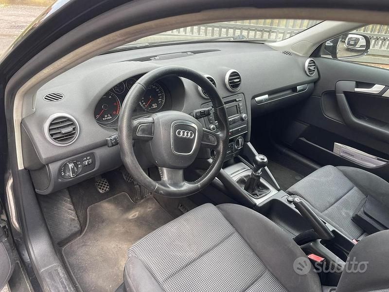 Usata Audi A3 Comfort 105 CV (77 kW) 2010 Nero Utilitaria