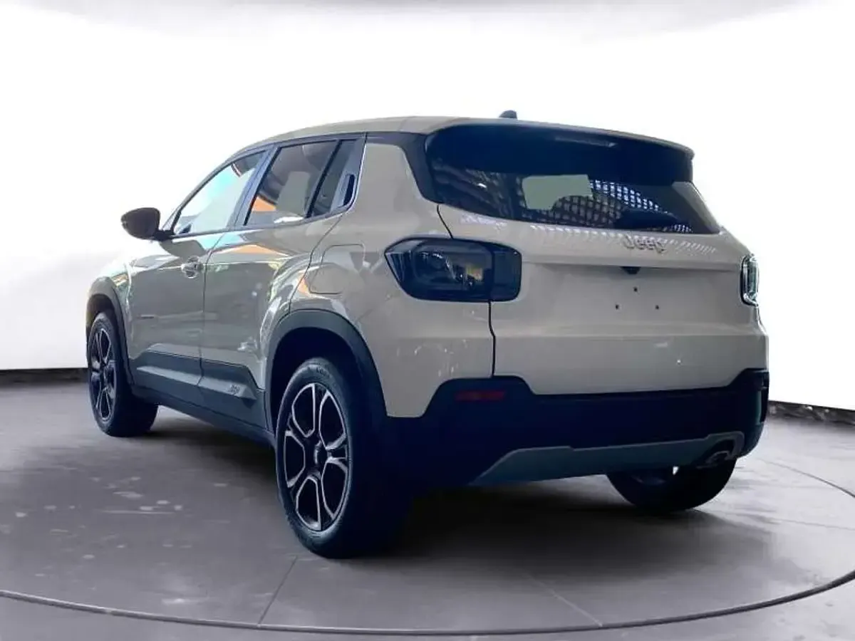 Nuova Jeep Avenger Summit 101 CV (74 kW) 2026 Volcano SUV