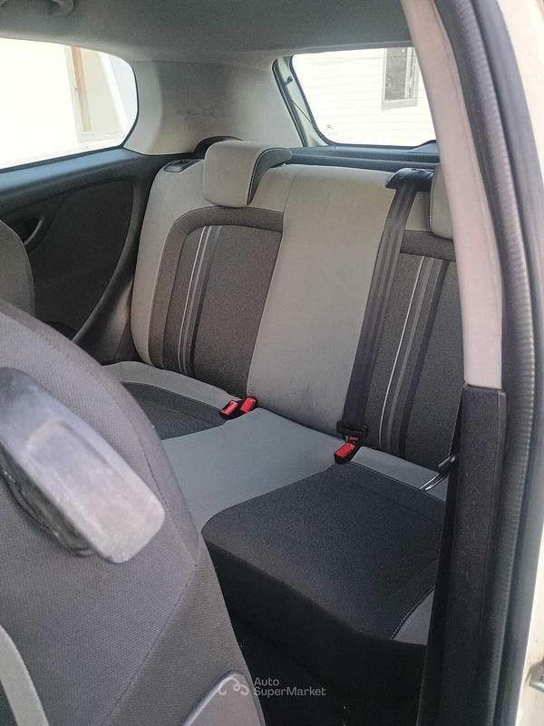 Usata Fiat Punto 95 CV (69 kW) 2012 Utilitaria