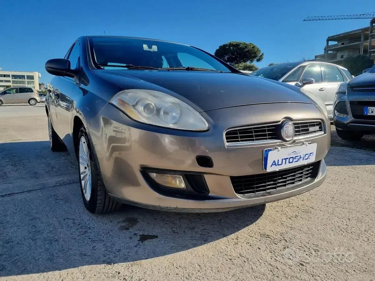 Usata Fiat Bravo Emotion 120 CV (88 kW) 2007 Grigio Utilitaria