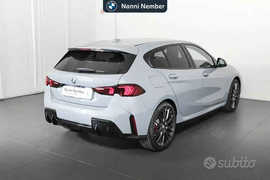 Nuova BMW 118 M Sport 150 CV (110 kW) 2026 Brooklyn grey metallic Utilitaria