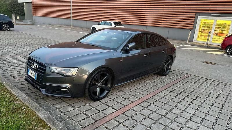 Usata Audi A5 Sportback S-Line 190 CV (139 kW) 2017 Utilitaria