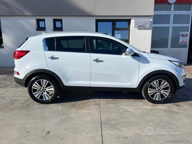 Venduto Kia Sportage 1.7 CRDI 2WD Coo. auto usate in vendita