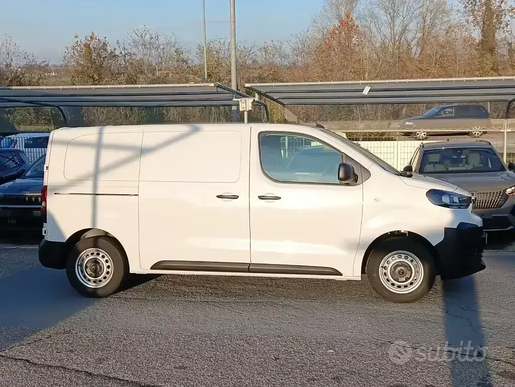 Ny Fiat Scudo S 120 HK (88 kW) 2025 Vit Van