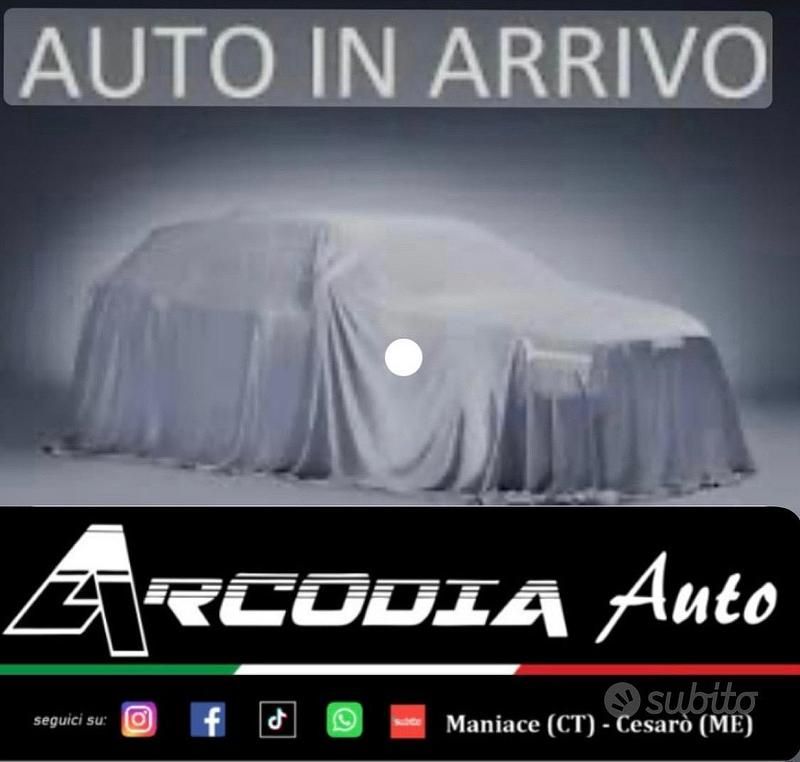 Nero Usata 2023 VW T-Roc Style SUV | 22.500 € (Buon prezzo) - Immagine 1/1