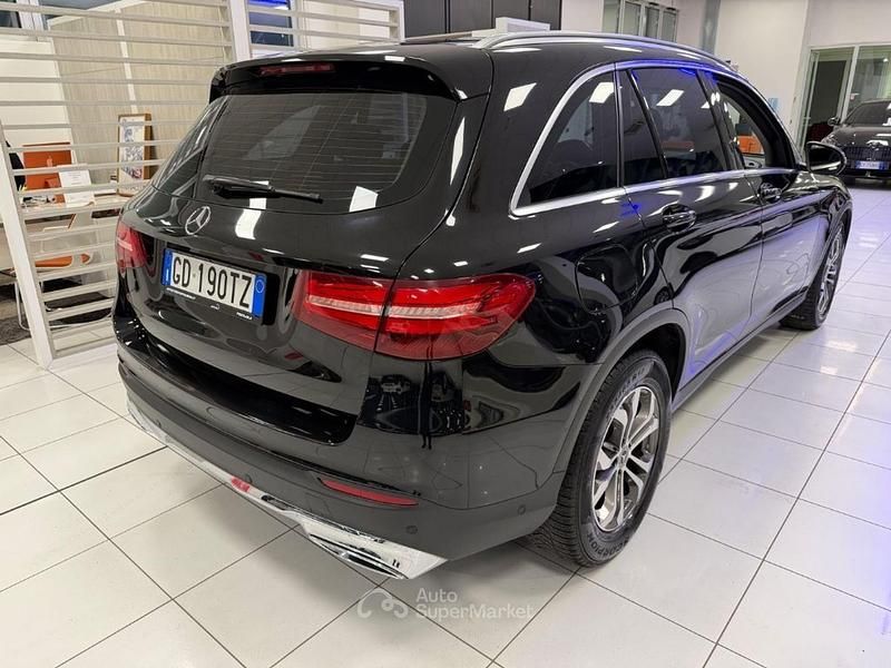 Usata Mercedes GLC250 Exclusive 204 CV (150 kW) 2017 Nero SUV