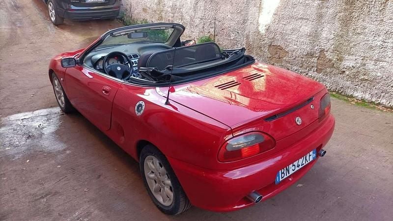 Usata MG F 120 CV (88 kW) 2000 Cabrio